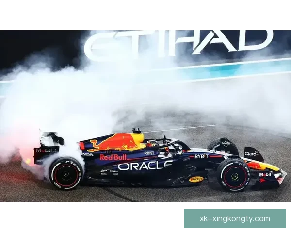 F1阿布扎比大奖赛：维斯塔潘夺得本赛季最后一个分站冠军